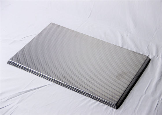 1.5mm 660x457x12mm PTFE Anodized Aluminium Baking Sheet