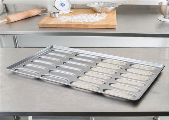 RK Bakeware China Foodservice NSF 24 Mold Aluminium Cupcake Trays / Aluminized Steel Commercial Hot Dog Bun Pan