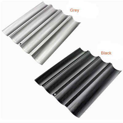 RK Bakeware China Foodservice NSF Pengeboran 3-Slot Mold Baguette Baking Tray Panci Roti Prancis