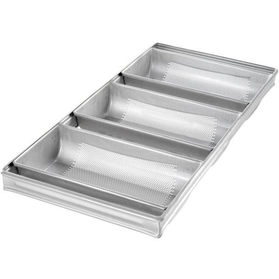 Rk Bakeware China-Foodservice 44405 Glassed 3 Strip Aluminized Steel Hearth Pan