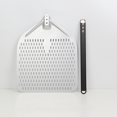 Alumina Pizza Turning Shovel 12 Inch Hitam Hard Aluminium Perforated Pizza Peel