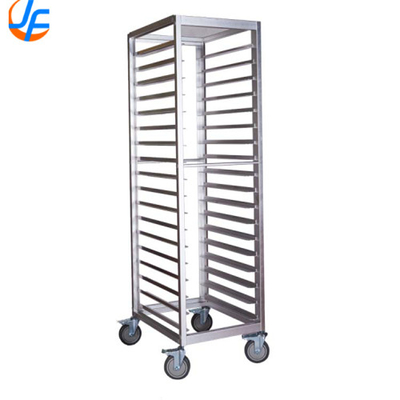 RK Bakeware China-40 Pan End Load Enclosed Bun / Sheet Pan Rack - dirakit