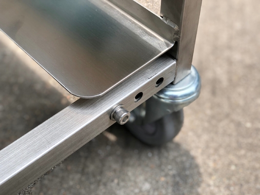 Rk Bakeware China-Stainless Steel Flatpack Rack Trolleys Dirancang untuk 16 Inch &amp; 18 Inch Tray